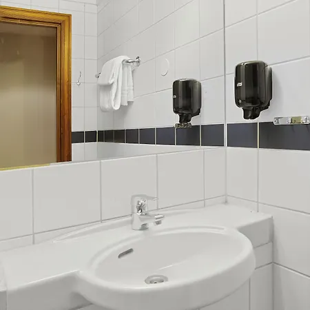 Apartamento One Bedroom In Oslo, Skippergaten 19 *